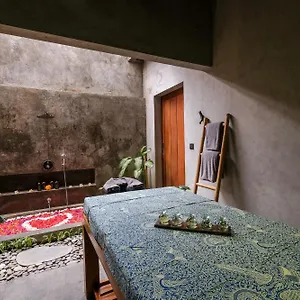 https://the-elementum.ubudhotelsnow.com